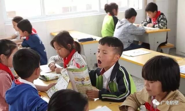 今年我省招聘15500名特岗教师 3年期满可办入编