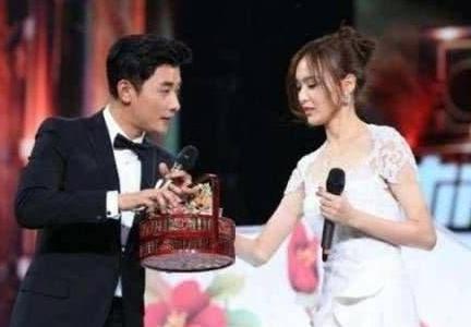 罗晋微博宣布唐嫣怀孕喜讯,唐嫣回应:我老公的