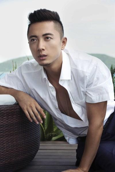 网易娱乐3月17日报道 由大唐辉煌传媒制作,谷锦云导演,杨蓉,贾景晖