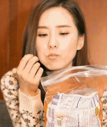 明星爱吃啥零食?林更新画风清奇,刘诗诗令人心