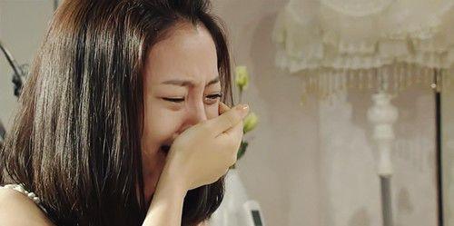 和老公回乡下看瘫婆婆,嫌家里脏我不进门,公公