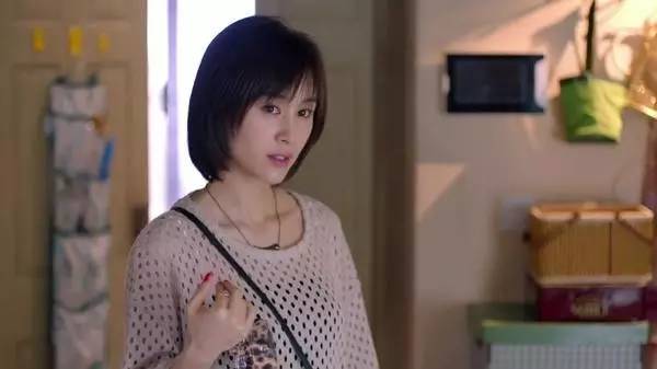 她是贾乃亮前任，如今风头盖刘涛