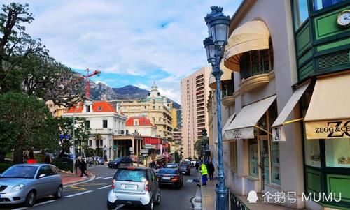 全球人口密度最高的国家,每平方公里住18533