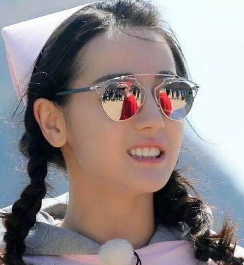 鹿晗和迪丽热巴最新最热的甜蜜照片被曝光