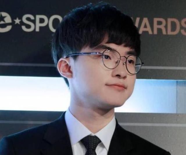 曾经炙手可热的英雄联盟怎么了 现在连Faker都
