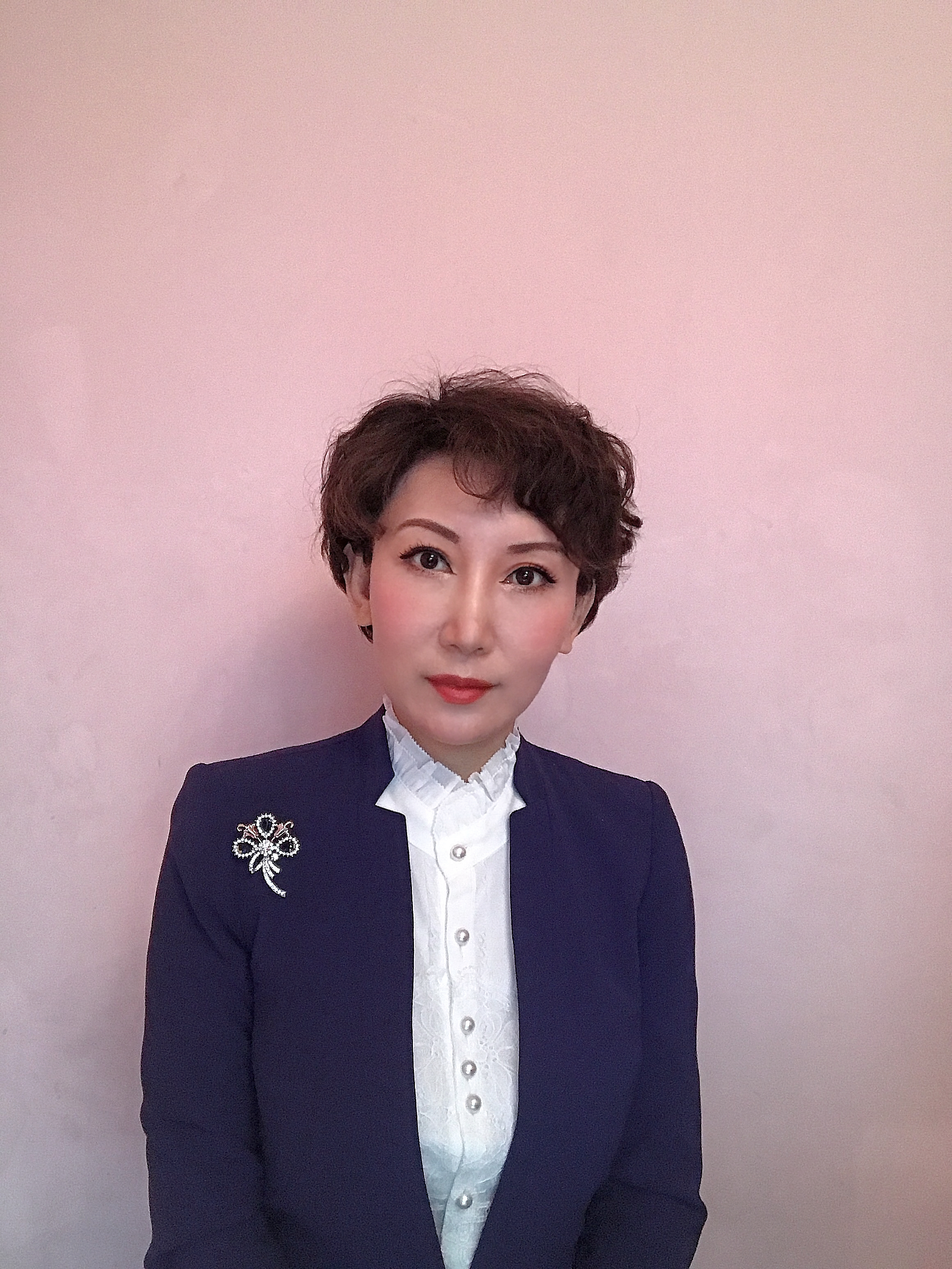 brtv科教节目主持人高珊准备00:34为什么感染后咽口水像"吞刀片"?