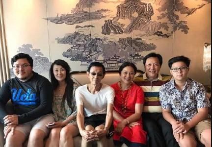 《绝对权力》时隔15年,赵芬芳三婚改国籍,齐全