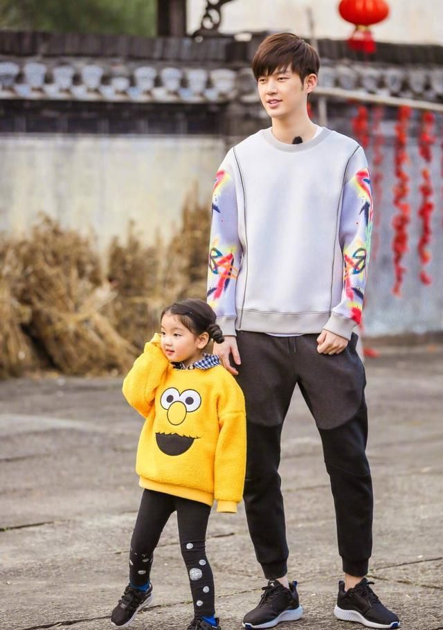 阿拉蕾沉默表情奇怪,还和董力闹脾气,邓伦一番话戳心了