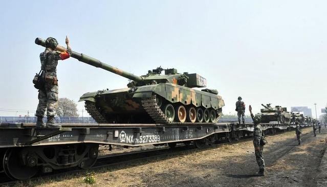 打蓝军的这支部队什么来头据说配置最接近美军