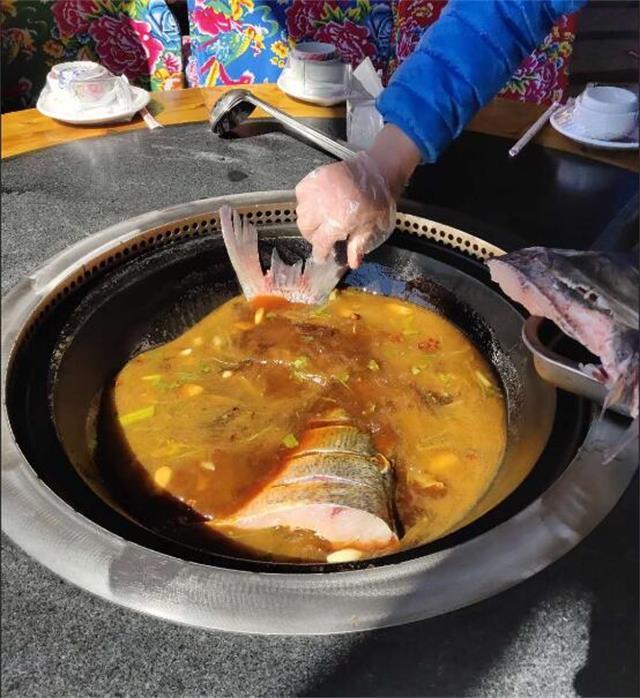 密云水库鱼哪家最好吃 t0142d1e47423a65b57.jpg?size=640x698