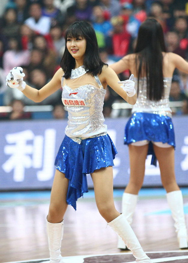 北京篮球宝贝清纯可爱 似艺体萝莉孙妍在