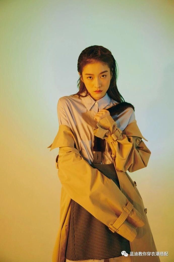 张雪迎,李宇春,杨幂一袭白色吊带裙风情万种,大