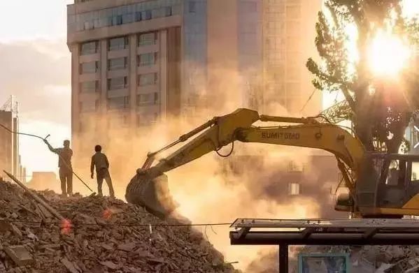 拆迁律师怎么判断农民宅基地遭违法强拆?什