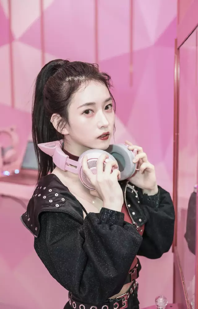 谁是2019ChinaJoy最美的ShowGirl？BOYATV带你靓丽大盘点！(图68)