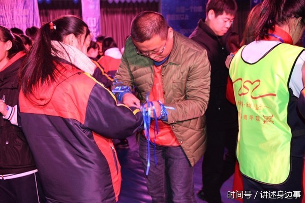 廊坊市第八中学开展大型感恩教育公益活动