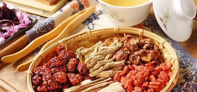 输卵管不通 吃中药管不管用?