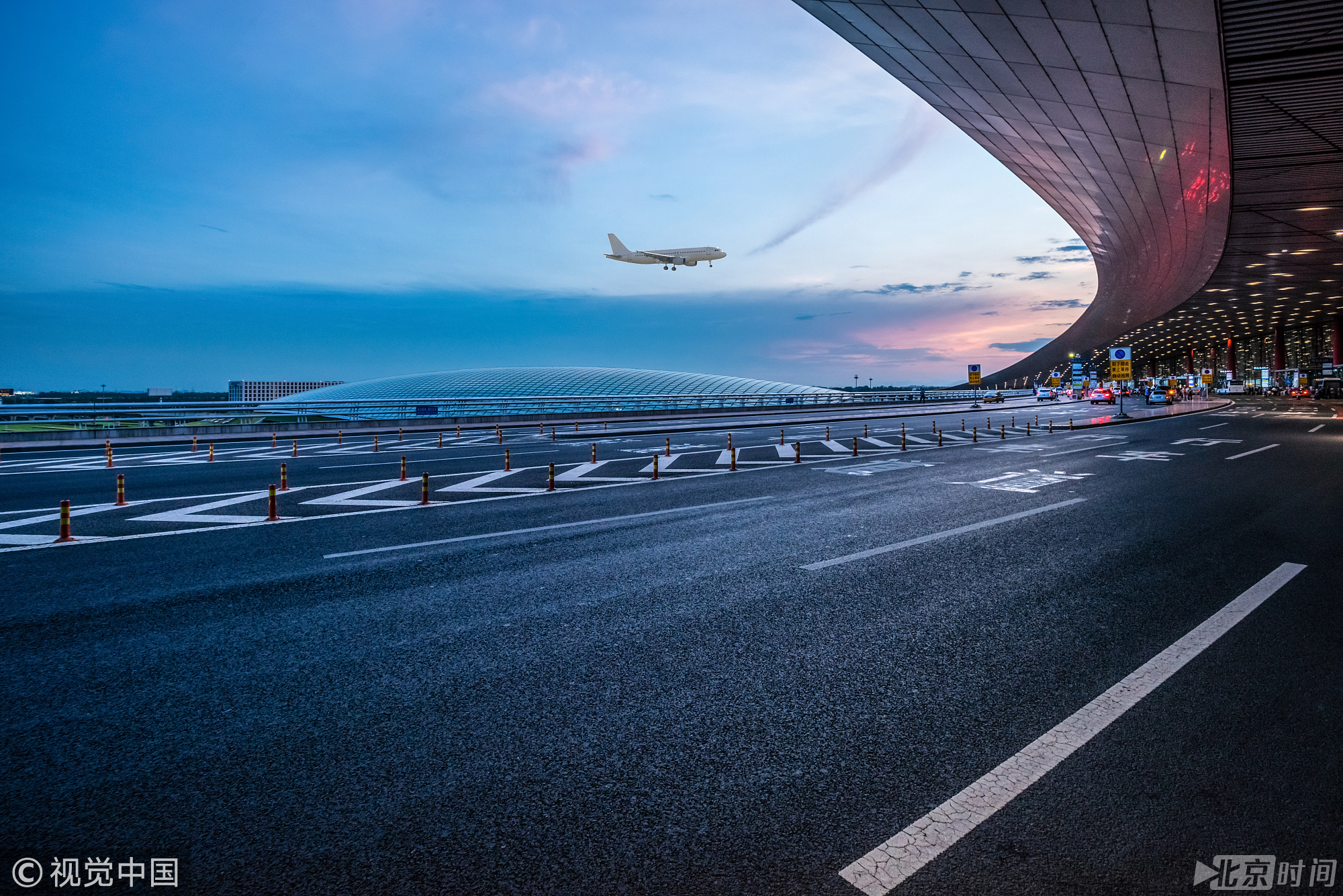 油价太贵! 两家美国航空公司取消中国航线