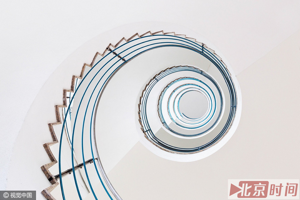 Romina Kutlesa拍摄的楼梯。