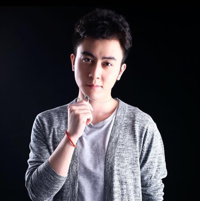 斗鱼主播蛇哥再发微博长文澄清,评论里却无一