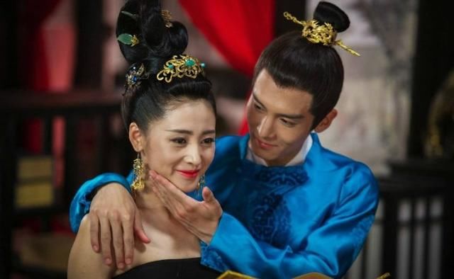 张天爱去健身房误会被揩油,两次暴揍男教练看