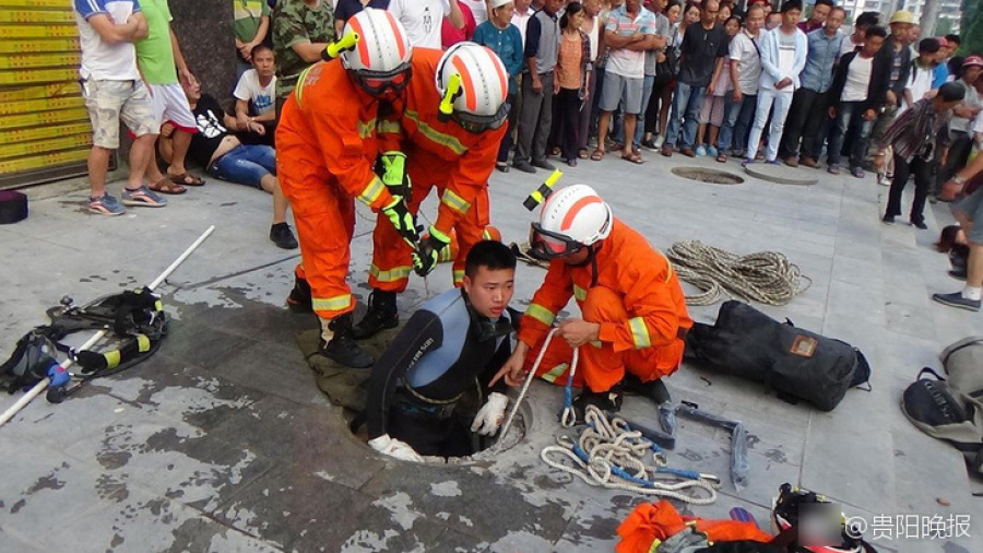流浪汉揭开井盖 致3岁小女孩掉落死亡