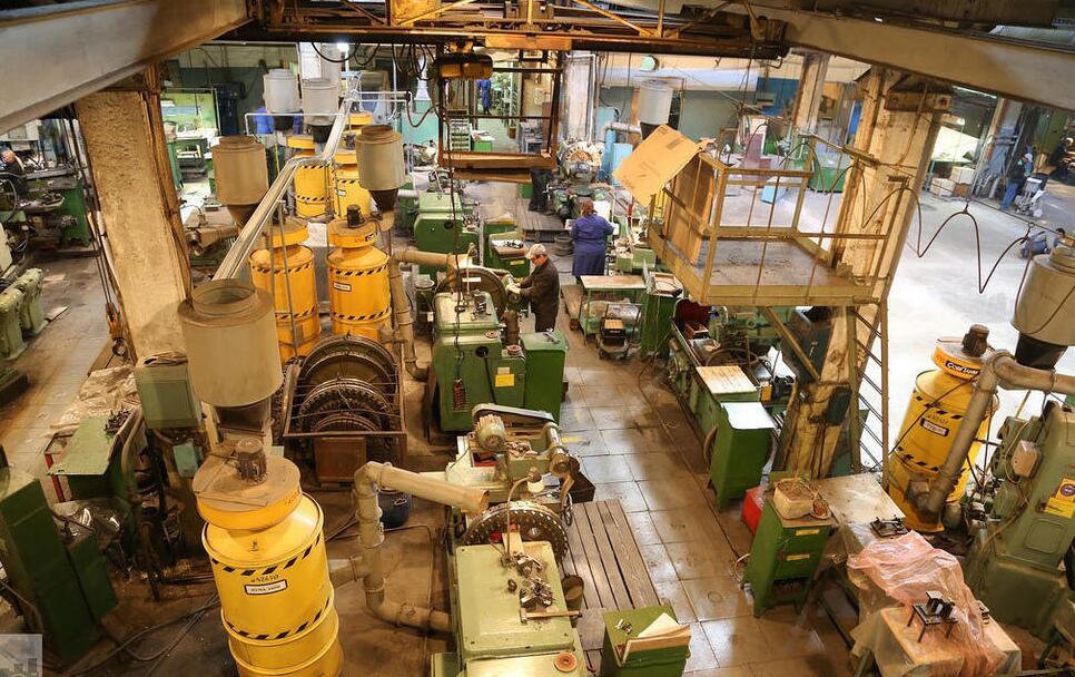 1970年，该厂被授予第二枚列宁勋章。1984年，该厂获得十月革命勋章。20世纪80年代之后，开始生产第四代涡轮风扇发动机PS-90A，配备伊尔-96-300、图-204、图- 214、伊尔-76，成为普惠PW2000、罗罗RB211、CFM56-5的强劲对手。20世纪90年代之后，为开拓新市场，彼尔姆发动机公司开始在航空涡轮发动机的技术上，生产燃气轮机电厂（功率从2.5到25兆瓦）。