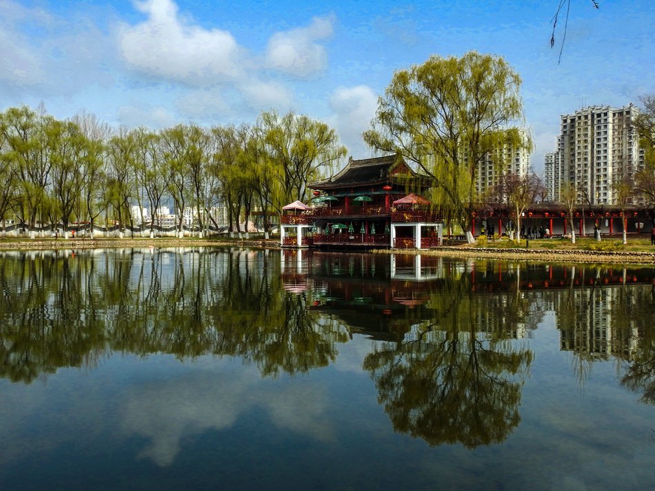 甘肅天水馬跑泉公園春光風景如詩如畫醉遊人(天之水網組圖)