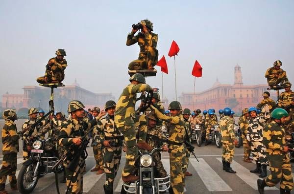 中国力扛三杀,30000亿重塑世界贸易秩序,俄罗