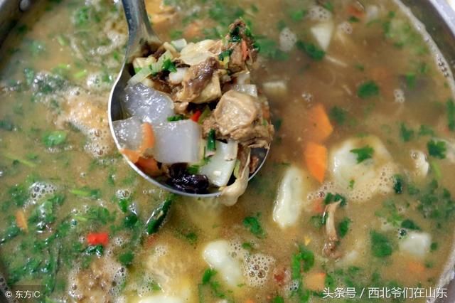甘肃定西:农村老奶奶做的这一碗粉汤让人回味