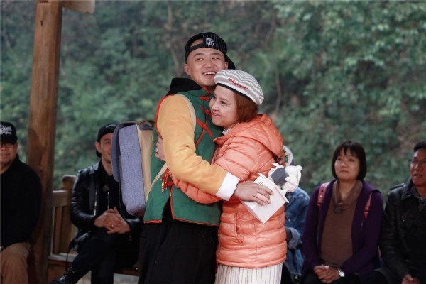 湖南卫视2016打造的大型真人秀节目《旋风孝子》于周六(4月9日)晚10