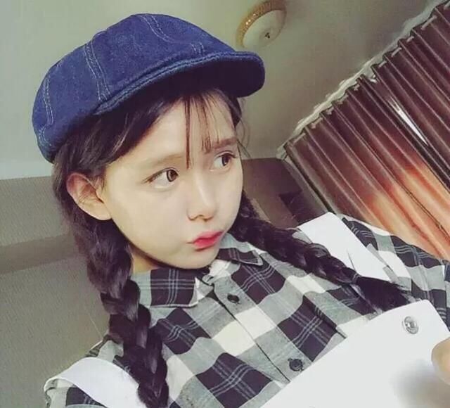 快手公认5大美女网红:杨清柠上榜,小伊伊第二