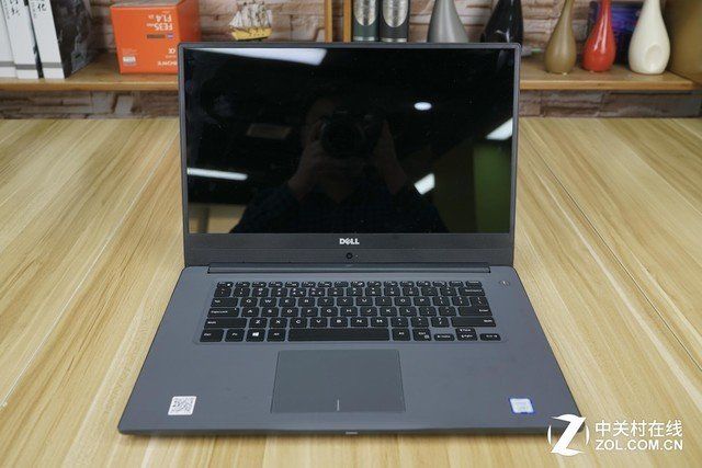 微边框大屏热门之选 戴尔燃7000-15二代评测