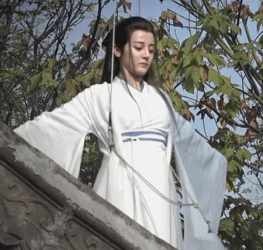 迪丽热巴最丑电视剧造型,粉丝捂脸:胖迪咱们以