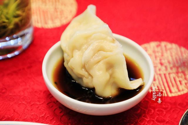 扬州香格里拉花园早茶慈善公益之约,感受皮包