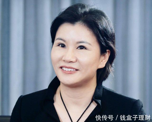 从打工妹到身价615亿的女首富,她全靠这两字