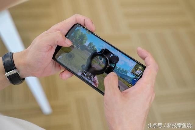 联想Z5评测:旗舰之名不应只由处理器决定