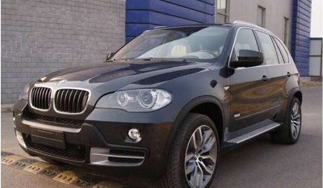 睡过12个女明星,做过黑大佬,遭法律制裁后,百万