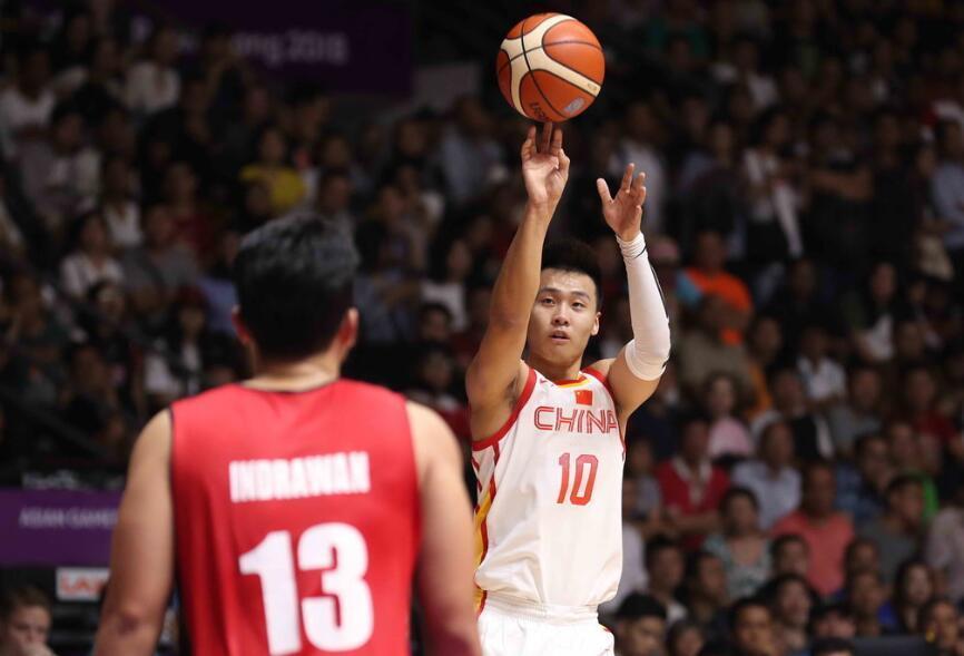 男篮两核心状态不稳成冲冠阻碍?后卫线1软肋