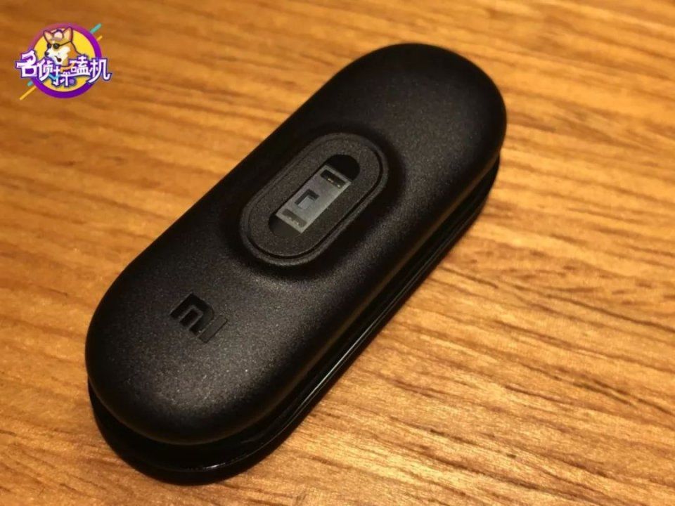 时隔两年,小米手环3如何屏实力进化? 小米手