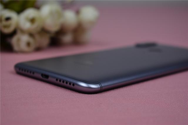 「红米国民体验官」红米S2,AI智能拍照,让人心