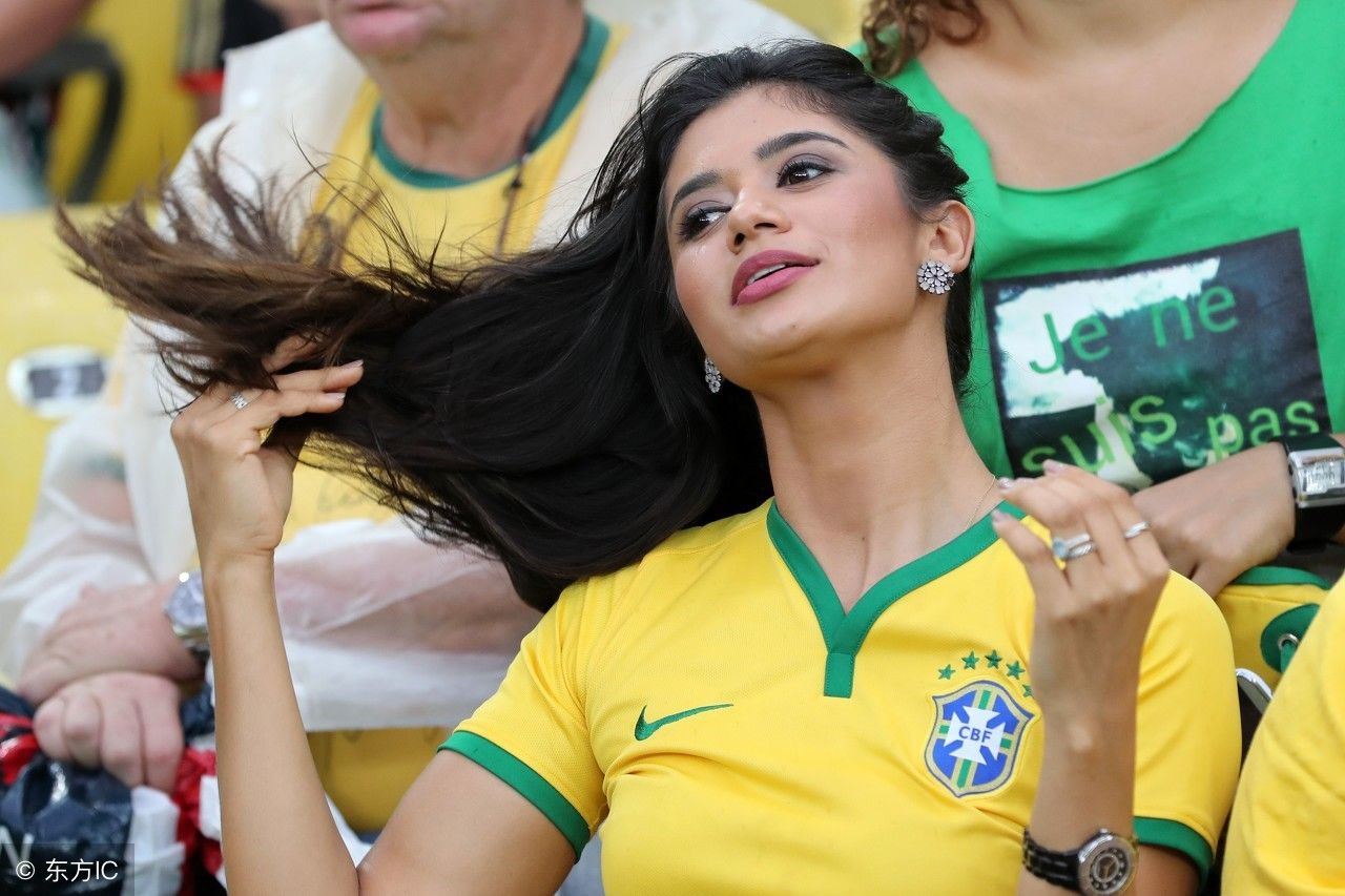 世界杯三支强队都打平,论C罗梅西内少的利弊,