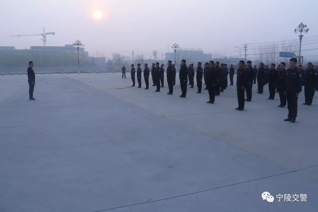 宁陵交警积极开展春季岗位大练兵活动