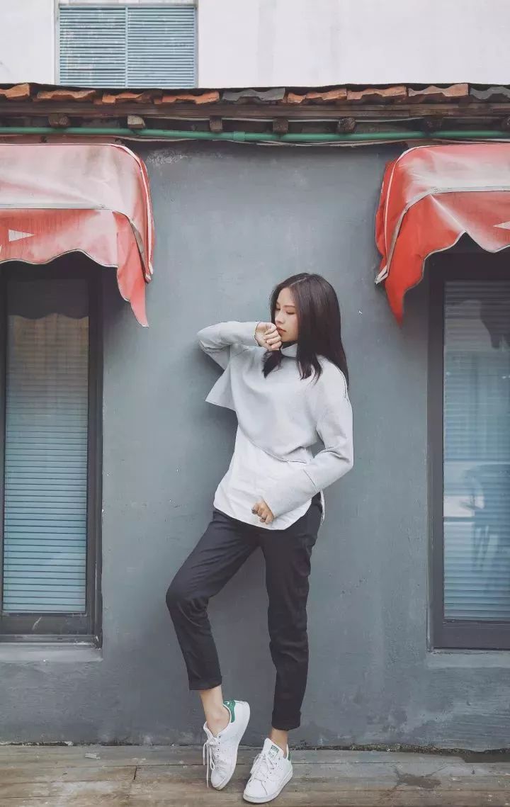 90后姑娘朋友圈消失2年 随后发的照片惊艳众人