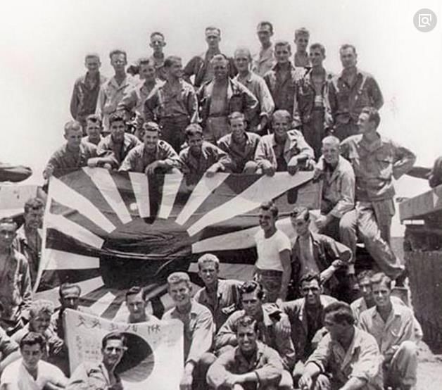 二战时期,日本的伞兵部队为何自相残杀?原因至