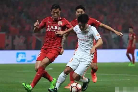 金敬道为什么进不了中国国家足球队呢?说出来