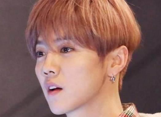 范丞丞和鹿晗同框,两人相差十岁,竟然看不出来