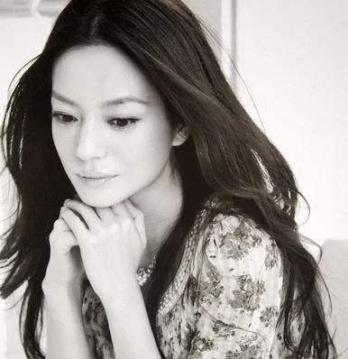 赵薇深夜发出一条6字微博,看完担心她有抑郁症!