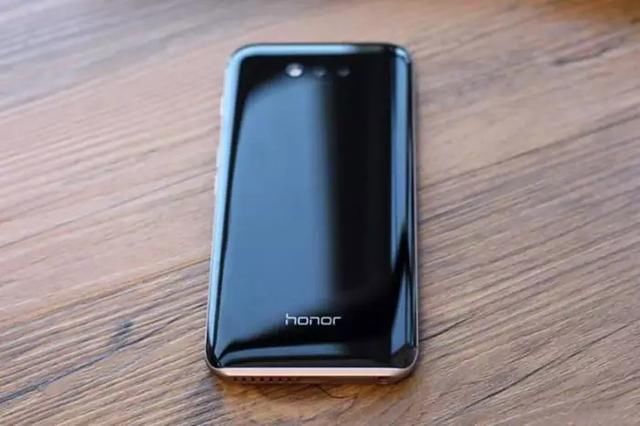 荣耀Magic2配置参数曝光,可信度极高