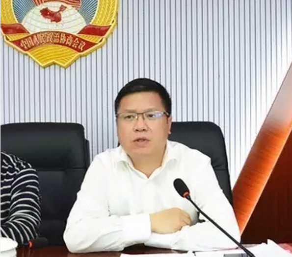 新邵县政协向5个单位委派25名民主监督员