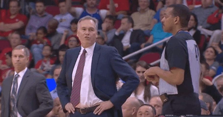 裁判很强势:一场比赛57个犯规83次罚球4个技